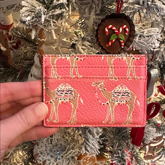 🐪Kate Spade Pink Camel Print Card Holder🐪 - Picture 2 of 5